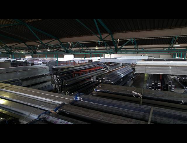 2,400M² FACTORY TO LET IN ALRODE